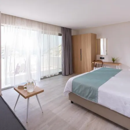 リゾート Athina Palace &