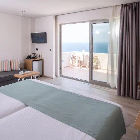 Resort Athina Palace & Agia Pelagia (Crete)