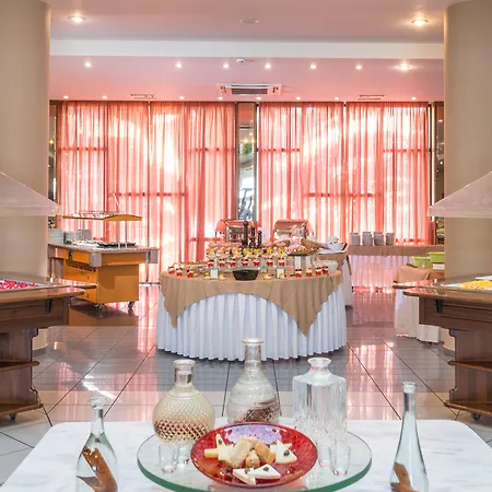 Athina Palace & Resort