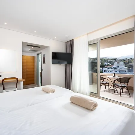 Athina Palace & Resort 5*