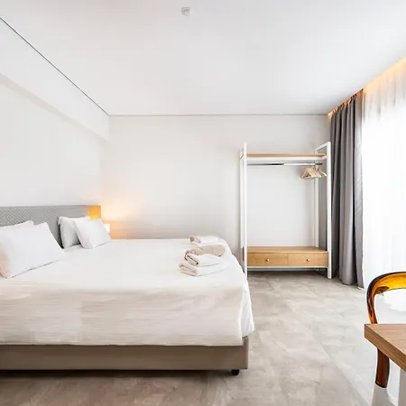 Курортный комплекс Athina Palace & 5*