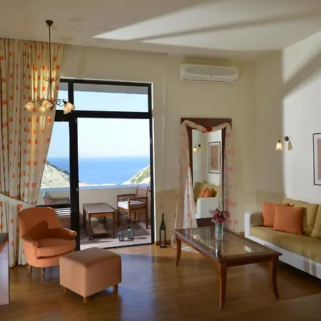 Athina Palace & 5* Agia Pelagia